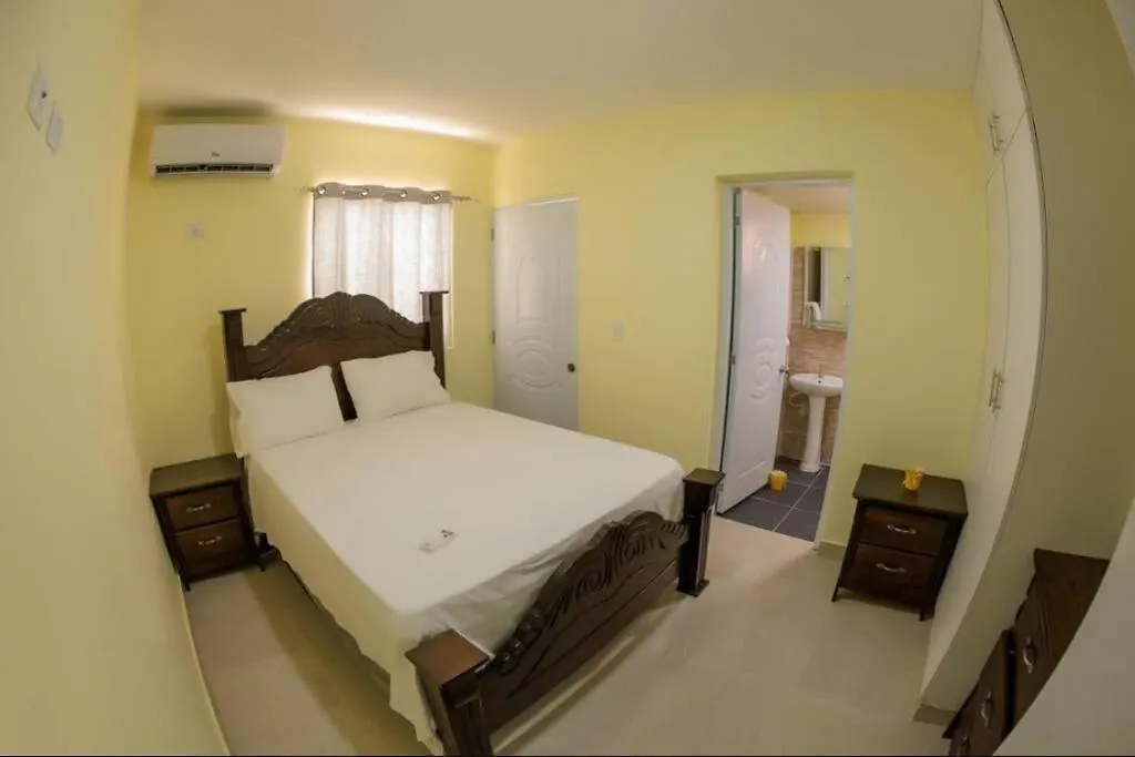 Hotel La Playa Barahona